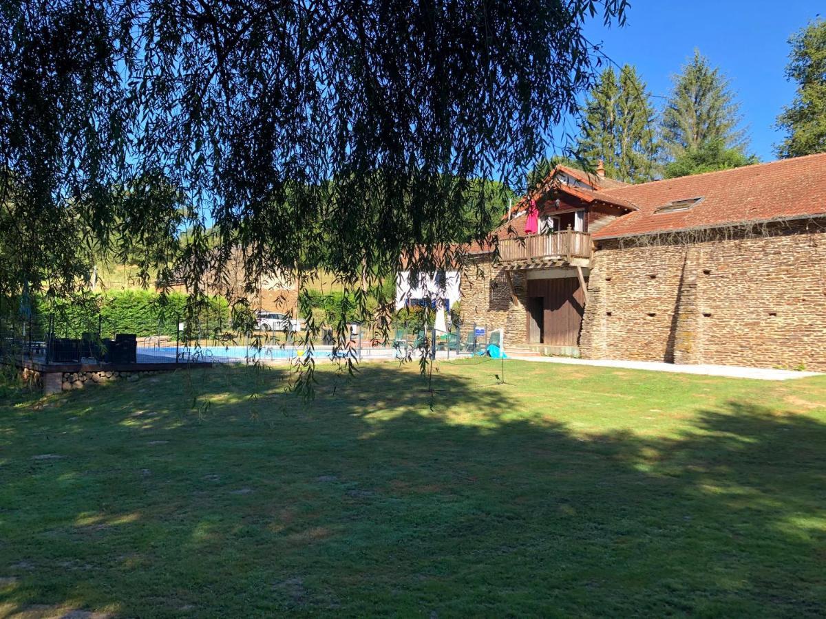Moulin Des Forges Gites, Camping Et Glamping Moutier-Malcard Exterior photo