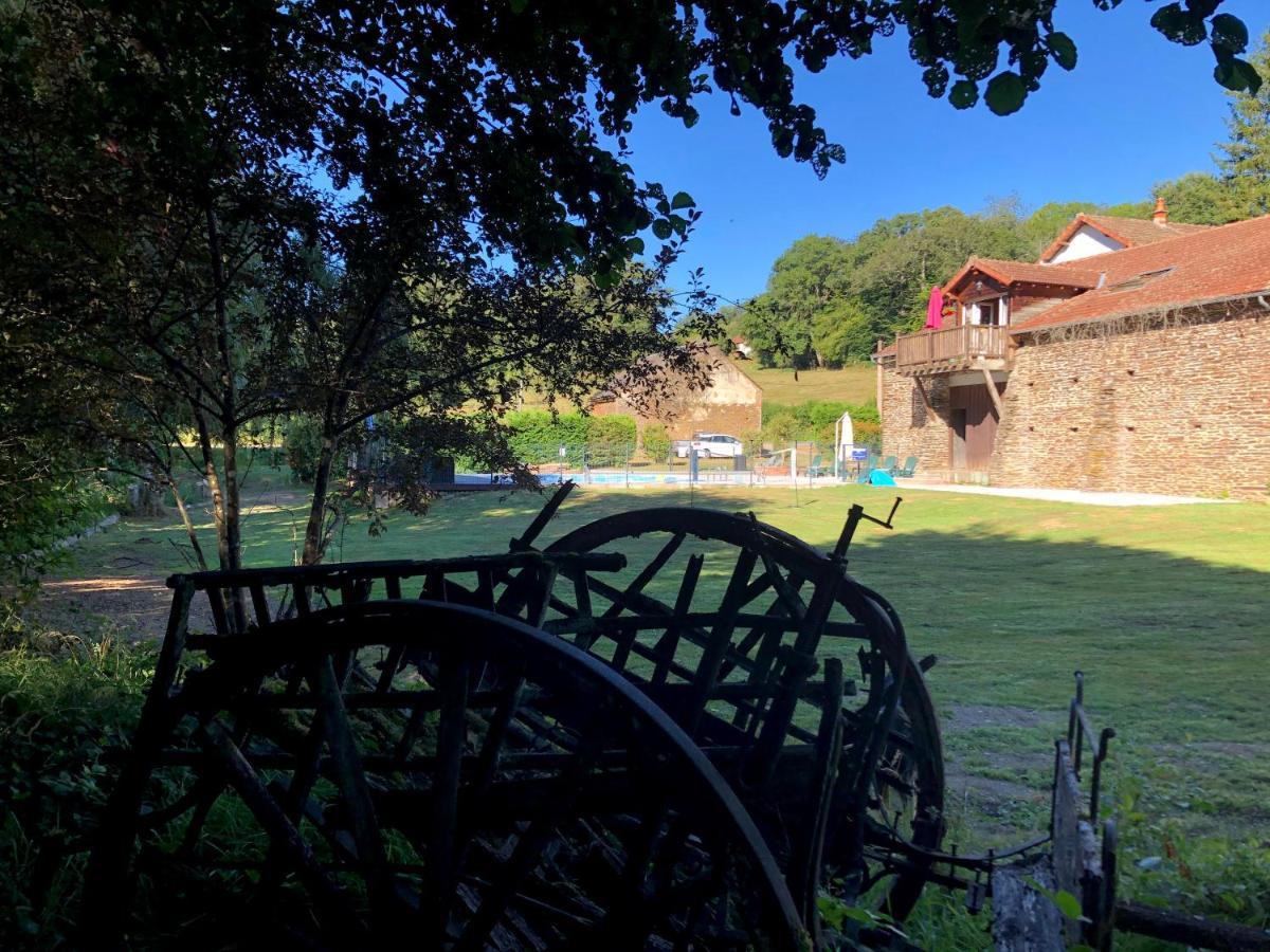 Moulin Des Forges Gites, Camping Et Glamping Moutier-Malcard Exterior photo